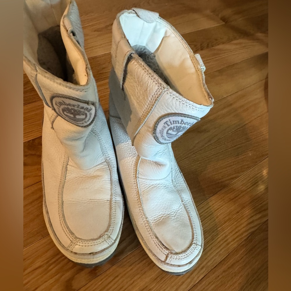 Timberland Off-White Leather Boots